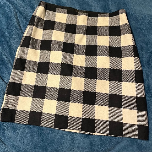 Talbots Dresses & Skirts - NWT Talbots plaid skirt
